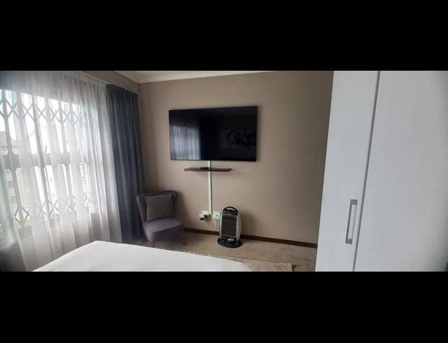 2 BEDROOM APARTMENT FOR SALE IN NOORDWYK